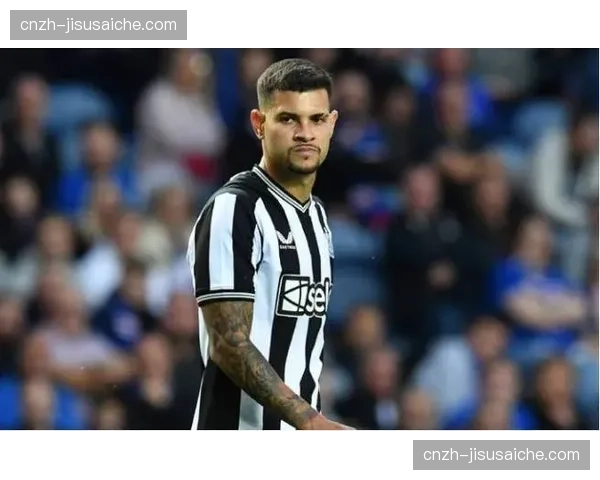 吉马良斯9球纽卡斯尔中场核心，攻防转换与长传调度分析